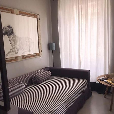 Brera Luxury Cozy Flat! Apartamento Milão Exterior foto
