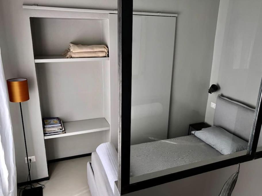 Brera Luxury Cozy Flat! Apartamento Milão Exterior foto