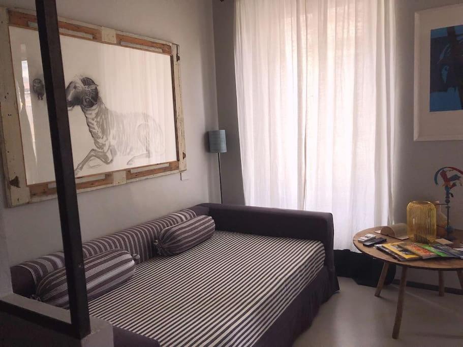 Brera Luxury Cozy Flat! Apartamento Milão Exterior foto